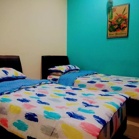 Hma Guesthouse Szepang Kültér fotó